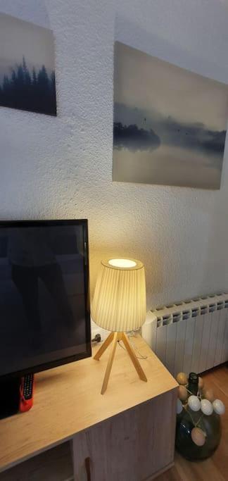 Acollidor Estudi Amb Encant Nordic I Amb Parquing, Al Costat De Grandvalira Apartamento