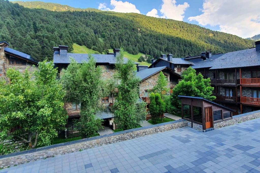 Acollidor Estudi Amb Encant Nordic I Amb Parquing, Al Costat De Grandvalira Apartamento *